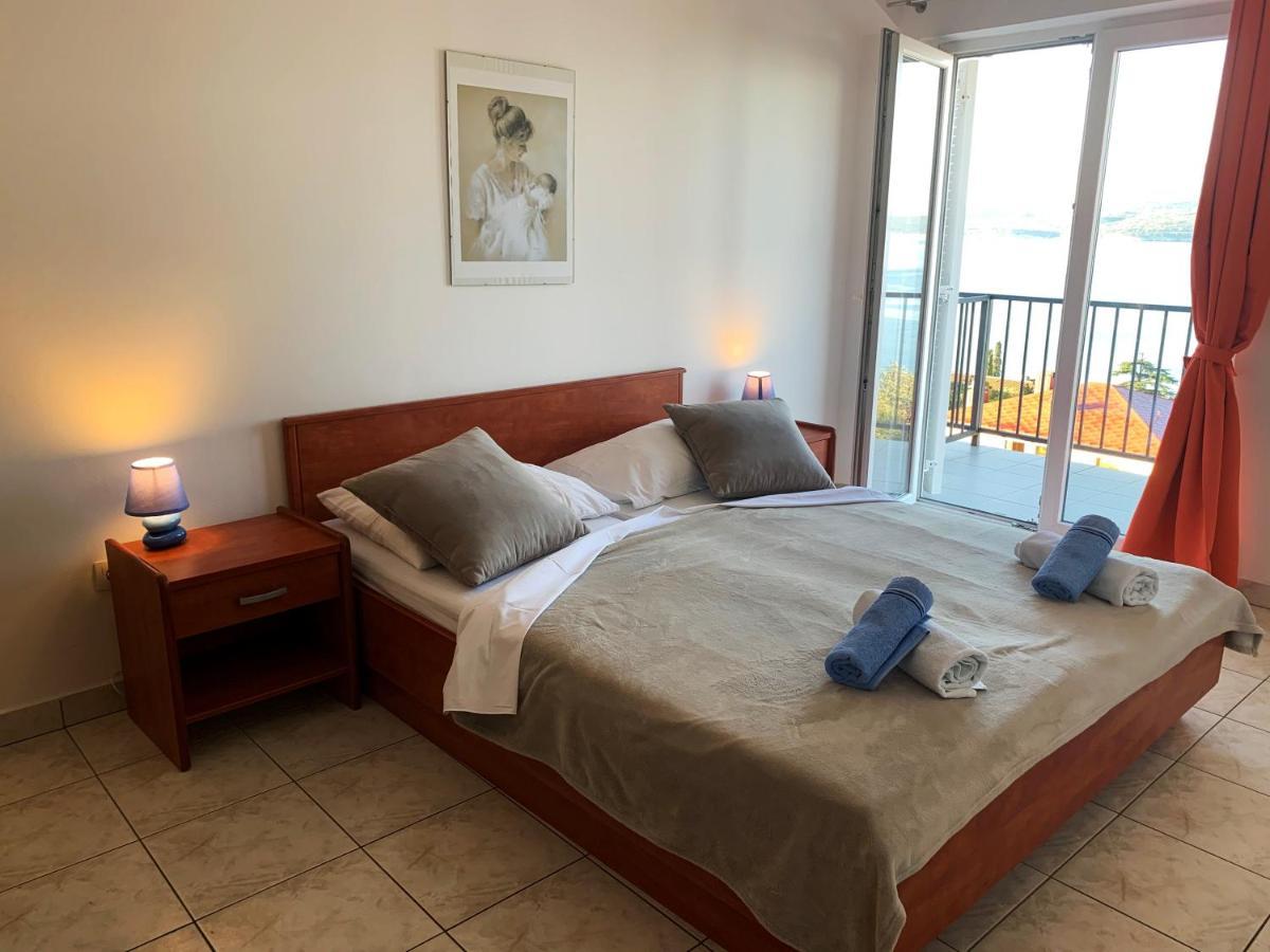 Apartments Julija Crikvenica Phòng bức ảnh