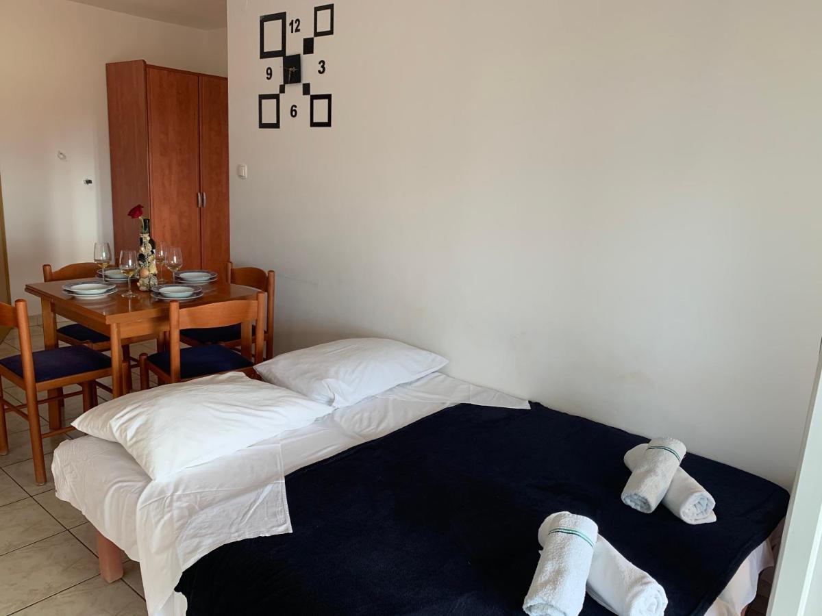 Apartments Julija Crikvenica Ngoại thất bức ảnh