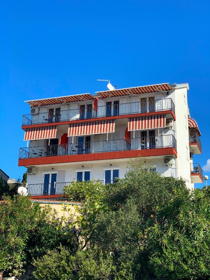 Apartments Julija Crikvenica Ngoại thất bức ảnh