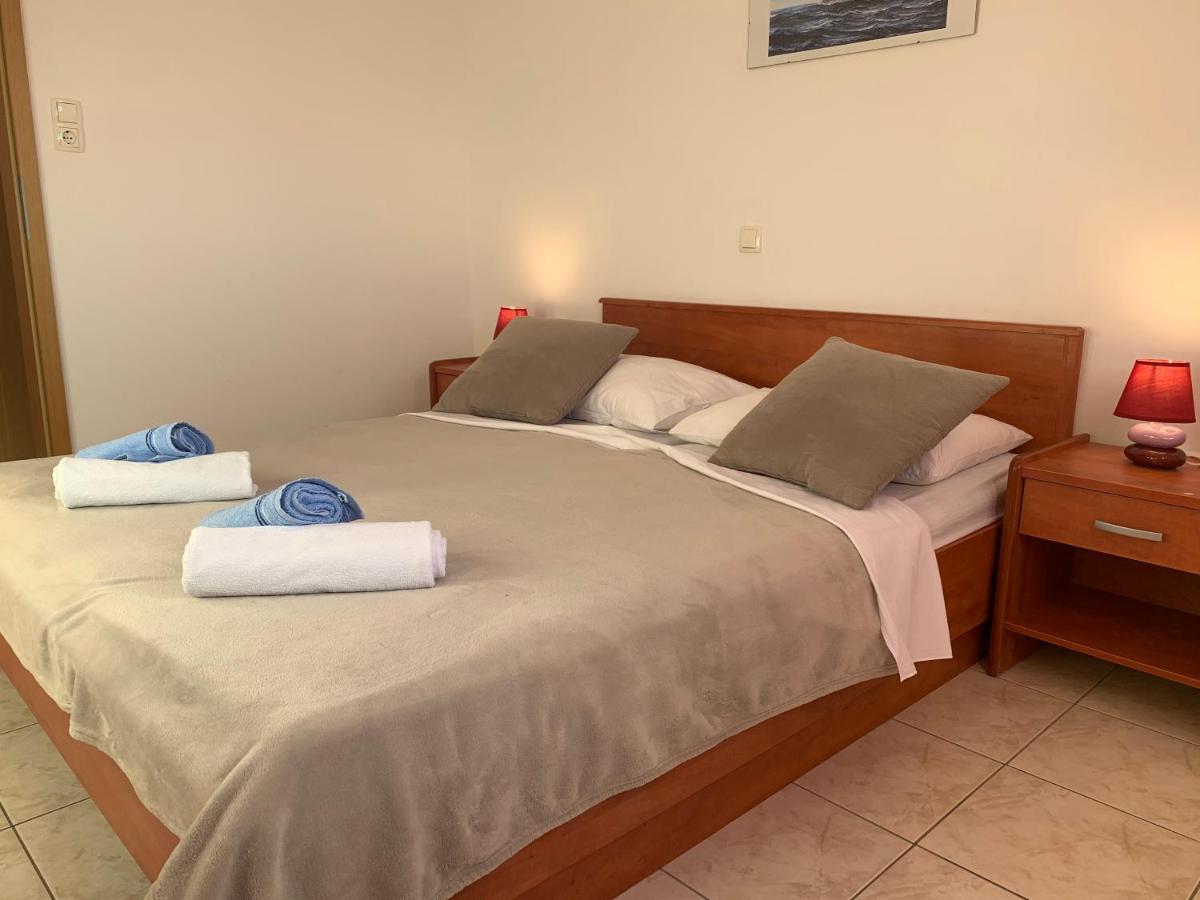 Apartments Julija Crikvenica Ngoại thất bức ảnh