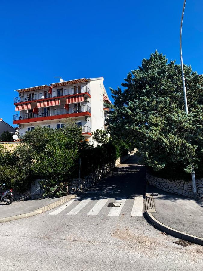 Apartments Julija Crikvenica Ngoại thất bức ảnh